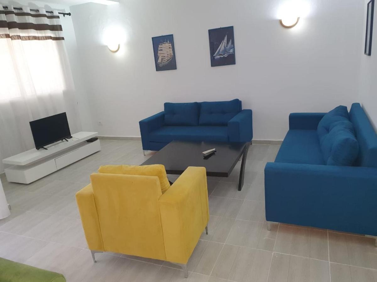 Appartement Au Centre De Marsa Ville La Marsa Bagian luar foto